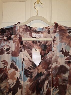 Philosophy Printed Ruffle V-Neck Dress in Brown, Mauve and Light Blue